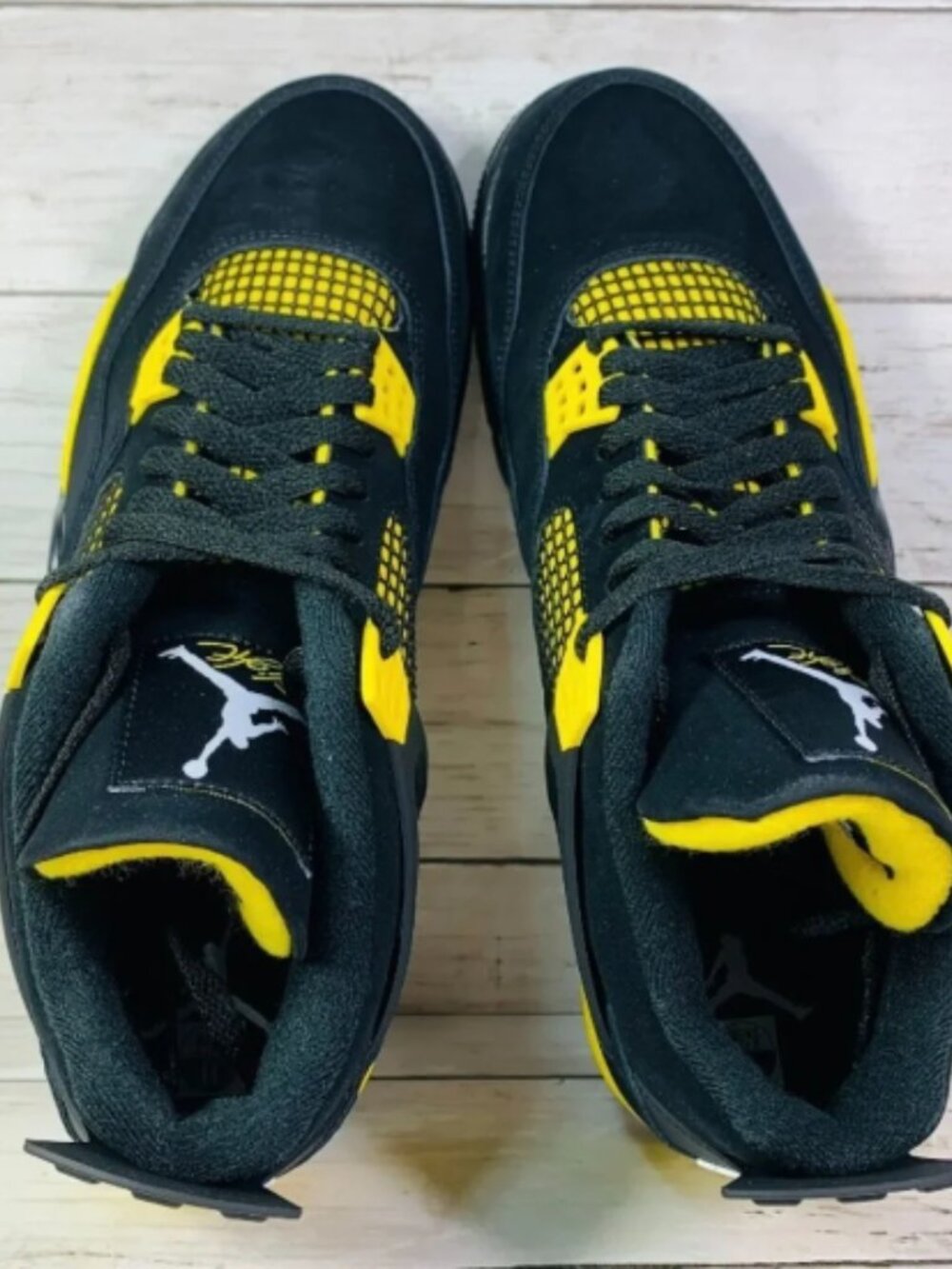 New Nike Air Jordan 4 Retro Thunder 2023 Black Yellow
